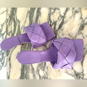 BOTTEGA VENETA  Lido sandal